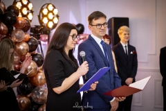 7d70c81f-2b23-493d-a491-077af55d6fc0_rw_1920