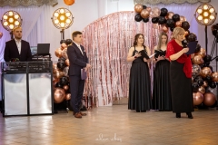 9a5456ca-9e0d-4adc-8eb1-183159f52182_rw_1920