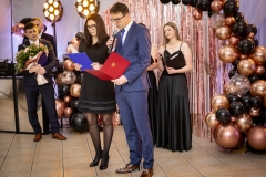 a91604e8-3281-4a35-a0ef-fbe511dda1f6_rw_1920