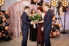 bc904c13-f6bb-47a3-92e5-578ec41f2a30_rw_1920