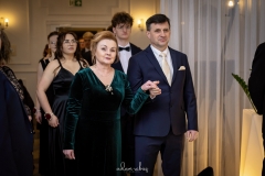 d20f4ad9-725e-4824-a9b2-61984babaf61_rw_1920