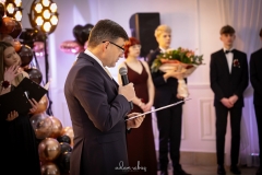 fc730c04-beef-4918-8ef2-e13f952e7c74_rw_1920